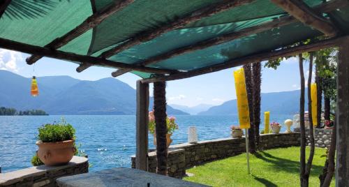 a view of the water from a house on the lake at Casa Conti al Lago in Ronco s/Ascona - Porto Ronco