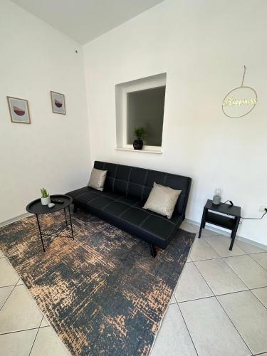 Apartment 960