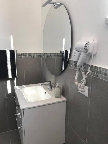 Secluded 3 bed apartment amazing views – Photos 2