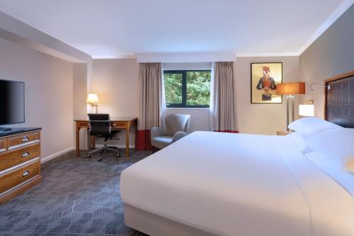 Postel nebo postele na pokoji v ubytování Delta Hotels by Marriott Edinburgh