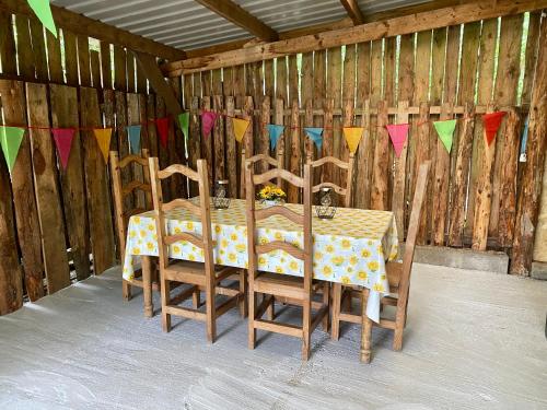 Fotografie z fotogalerie ubytování River View Glamping v destinaci Llandovery