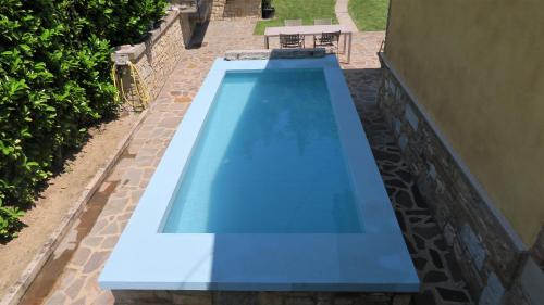 Der Swimmingpool an oder in der Nähe von Villa Arianna - Suite Arianna