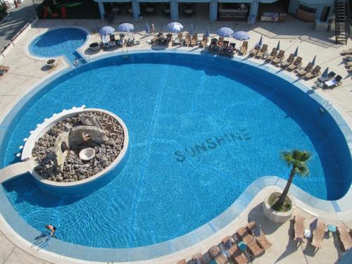 Fotografie z fotogalerie ubytování SUNSHİNE OTEL v destinaci Kestel