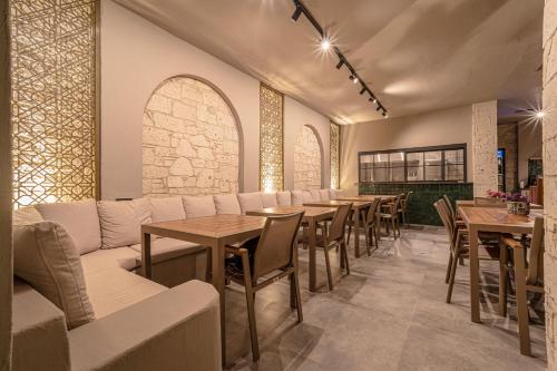 Zona de estar de Derin Alacati