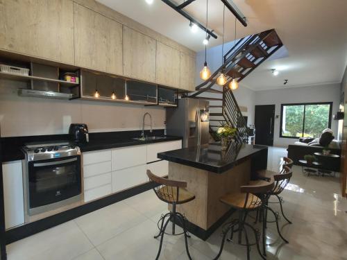 Dapur atau dapur kecil di Sobrado para relaxar