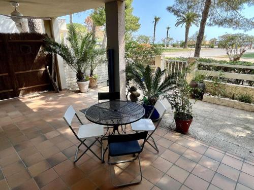 Studio cabine avec terrasse 4 pers, accès direct plage, tv, animaux admis - Argeles-sur-Mer - FR-1-225-798