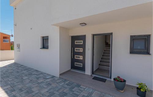 Amazing Apartment In Vodice With Wifi