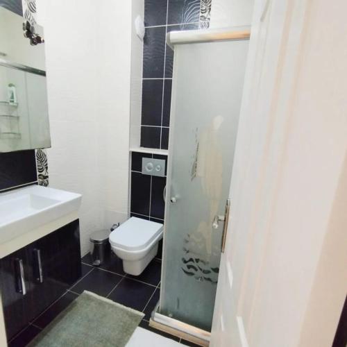 Manolyamsuit 2+1 merkez PTT karsisi