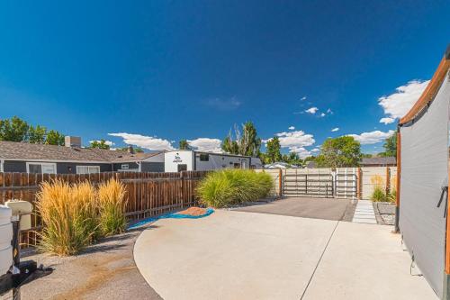Cactus - Downtown Cottage Backyard Haven! – Photos 5