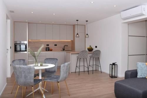 Apartment Šimun - brand new, private parking