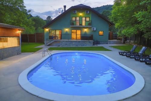 Gambar di galeri bagi Villa Lena di Bihać