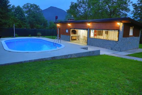 Gambar di galeri bagi Villa Lena di Bihać