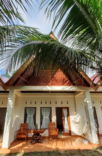 Bangunan di mana terletaknya rumah tamu ini