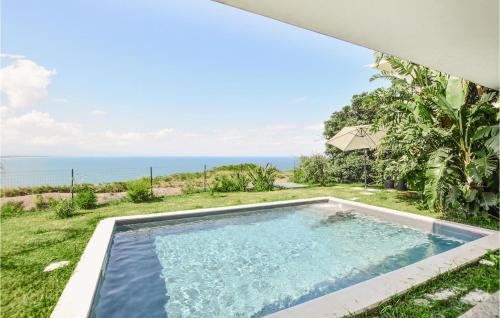 Awesome Apartment In Augusta With Wifi, Swimming Pool And 2 Bedrooms
