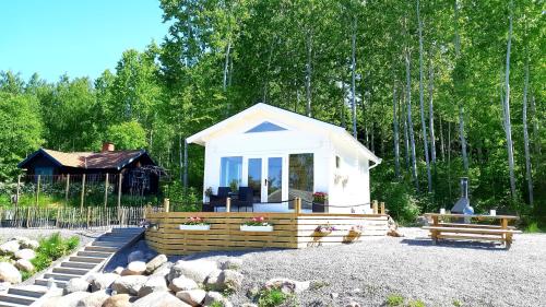 Nieuw Tiny House met uitzicht op het Skagern meer