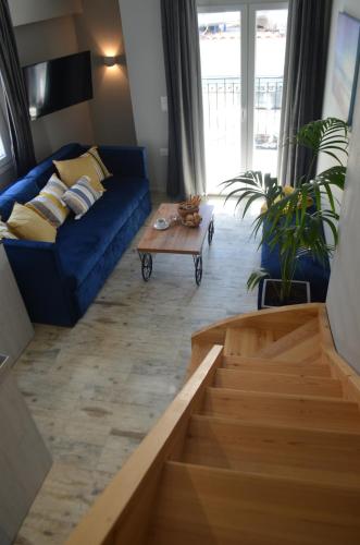 kastro luxury studios and mezonette