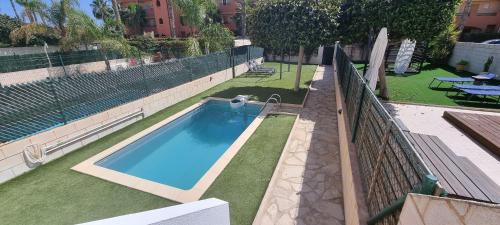 Homes of Spain, Apartamentos Paraíso Vera Playa, Ed Fatu Hiva Bajo con PISCINA PRIVADA y jardín privado en PRIMERA LINEA de Vera Playa, WIFI