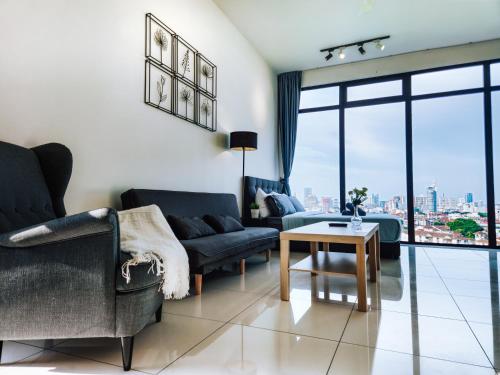 Χώρος καθιστικού στο Beacon Executive Suite by NGN - Georgetown Penang