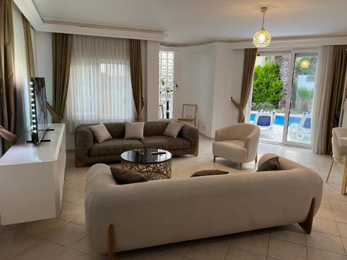 Χώρος καθιστικού στο Villabelek8