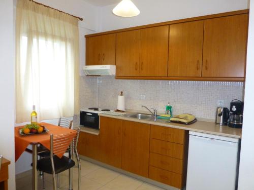Gallery image of Pavloudis Apartments in Psakoudia