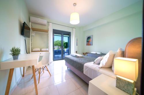 Ruang duduk di Mythic Olive One floor villa-Amazing View-Heated Poll