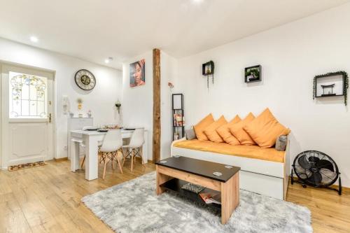 Soleil Sucré T2 Centre historique de Narbonne