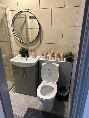 Ένα μπάνιο στο Guest&Rest 1