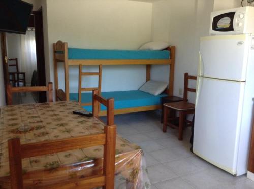 Bunk bed o mga bunk bed sa kuwarto sa Eivissa