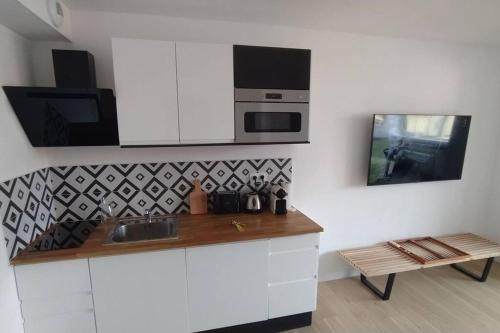 Η κουζίνα ή μικρή κουζίνα στο La Junior Suite
