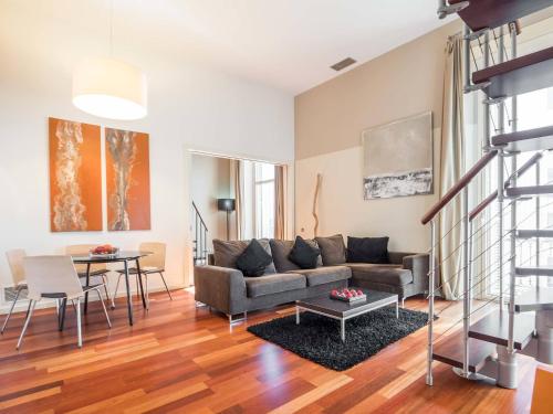 Rent Top Apartments near Plaza de Catalunya