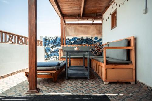 Posezení v ubytování Rafiki Hostels - Dahab