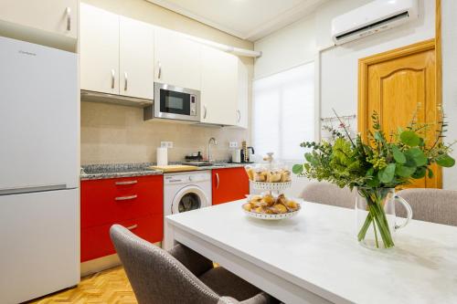 CENTRICO APARTAMENTO CON 3 BAÑOS EN PUERTA DEL SOL y ATOCHA