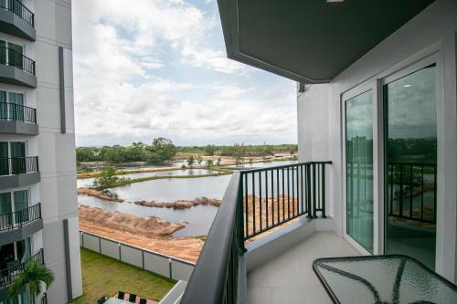 Μπαλκόνι ή βεράντα στο Mantra Beach Condominium Suite 2 - Mae Phim