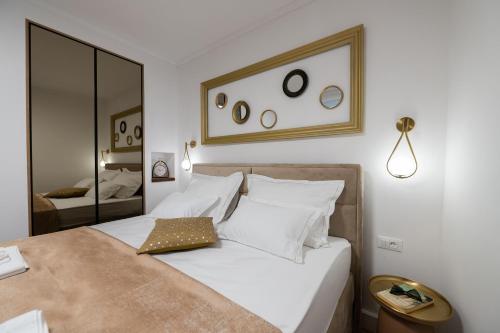 Apartment Petra & Apartment Rustic