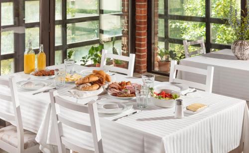 Еда / где поесть недалеко от отеля типа «постель и завтрак»