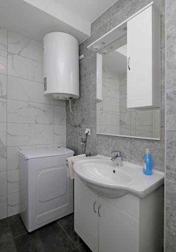 Exclusive Old Town and Sea View Apartments