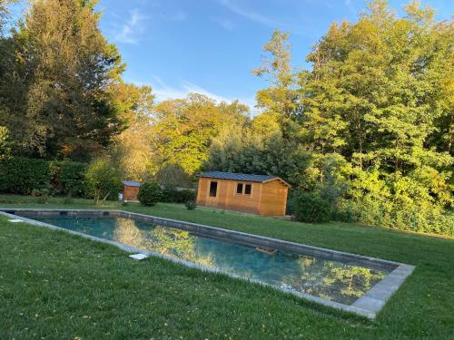 Photo de la galerie de l'établissement Piscine- Maison familiale de charme-Medoc, à Queyrac