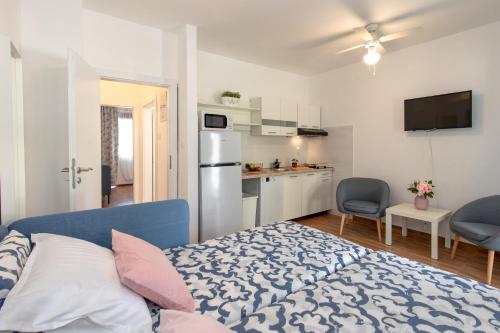 Gallery image of Apartment Dida i Mara in Malinska