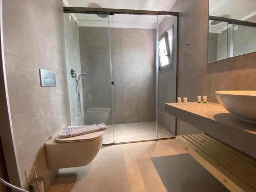 Kúpeľňa v ubytovaní Blue Aegean Hotel & Suites