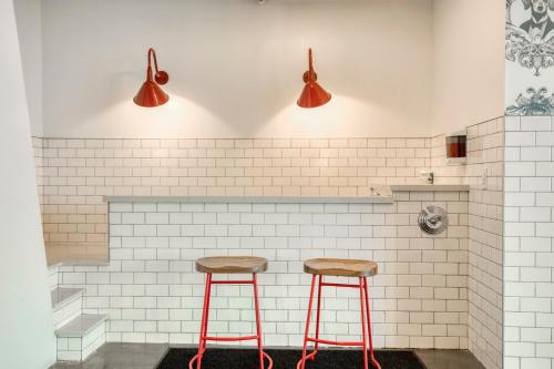 Kuchyň nebo kuchyňský kout v ubytování Long Beach 1BR w Gym Pool LAX-850