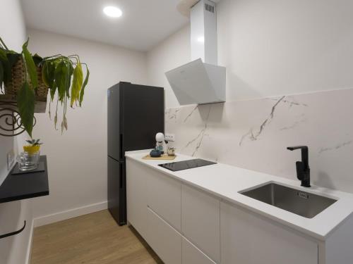 Beautiful Blue Triana Apartment