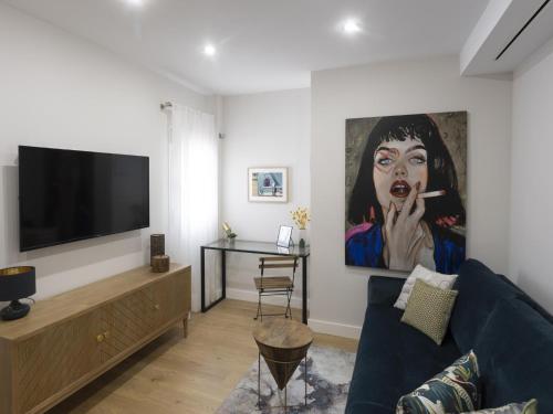 Beautiful Blue Triana Apartment