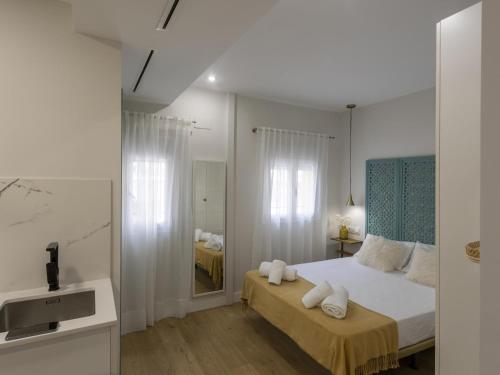 Beautiful Blue Triana Apartment