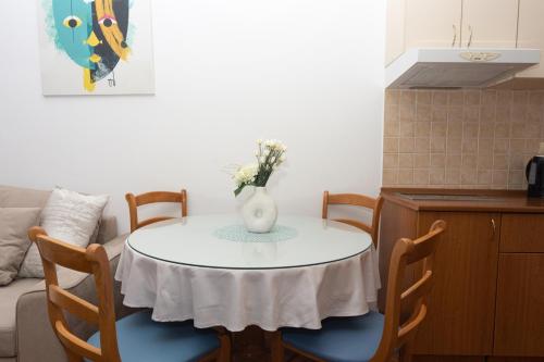 Fotografie z fotogalerie ubytování Apartments Adeona v destinaci Tivat