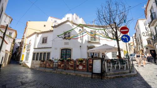 Alfama Apartments