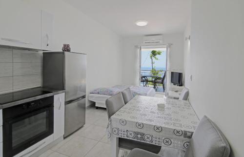Exclusive Old Town and Sea View Apartments