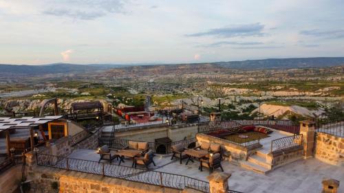 ホテルから撮影された、または一般的な山の景色