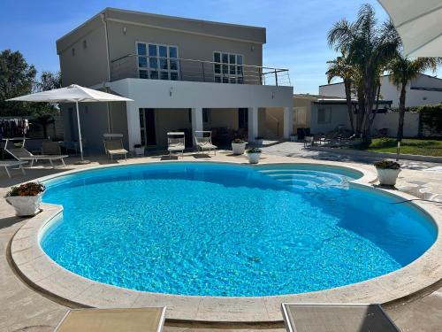 Kolam renang di atau dekat dengan Villas Summer Beach