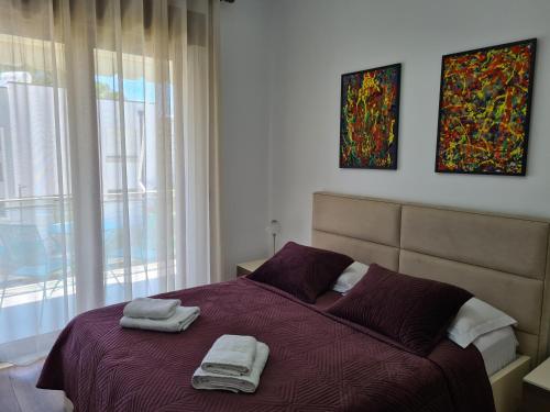 Llit o llits en una habitació de Vacation House