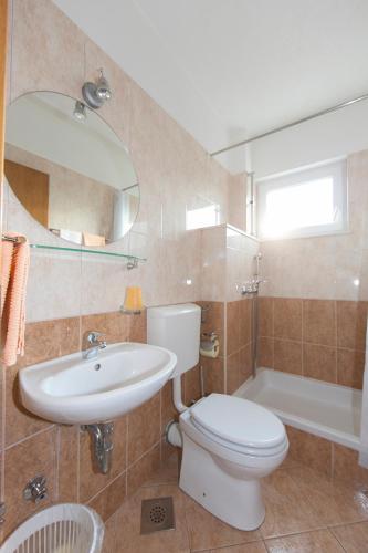 Gallery image of Apartments Milana 2 in Tučepi